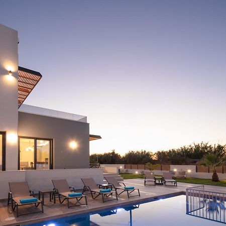 Sunnyside Villas, Ideal For Vibrant Stays,By Thinkvilla Pigianos Kampos  Esterno foto