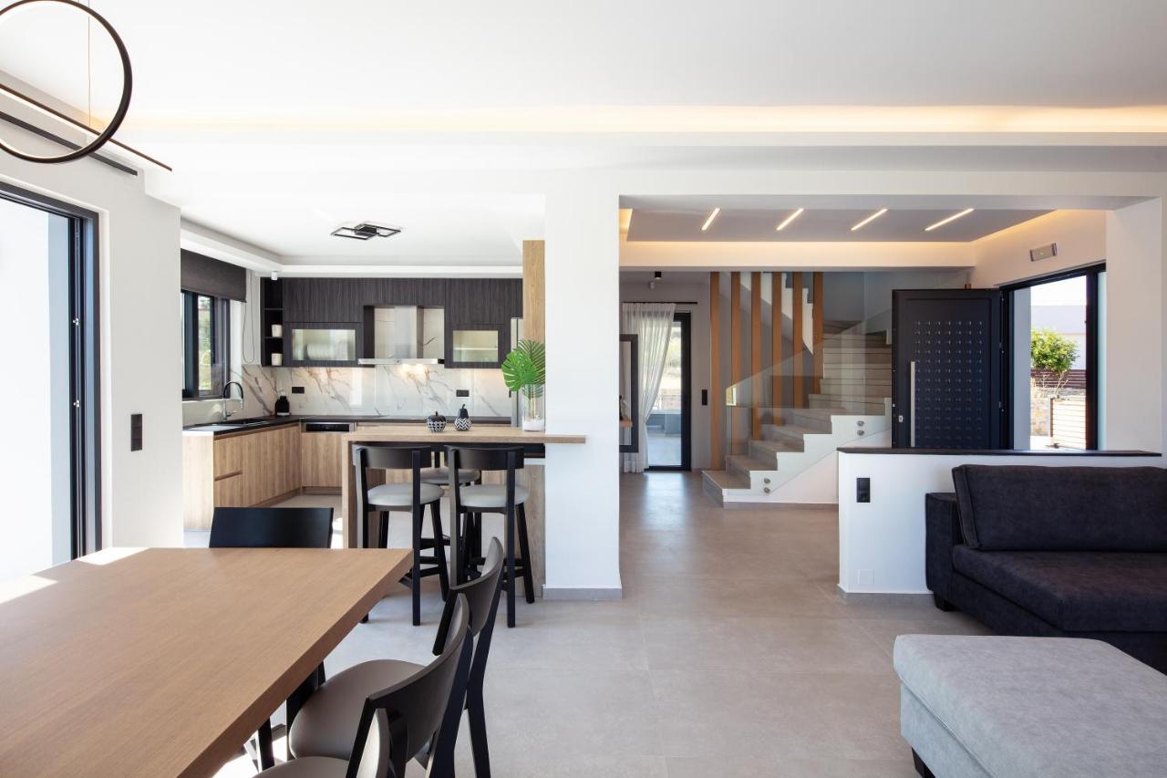 Sunnyside Villas, Ideal For Vibrant Stays,By Thinkvilla Pigianos Kampos  Esterno foto